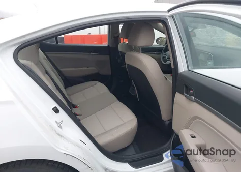 2017 Hyundai Elantra Se z USA, uszkodzony, nr VIN 5NPD84LF3HH212438